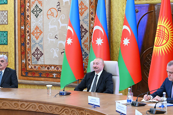 Azerbaycan ve Kırgızistan Devletlerarası Konseyi toplandı<