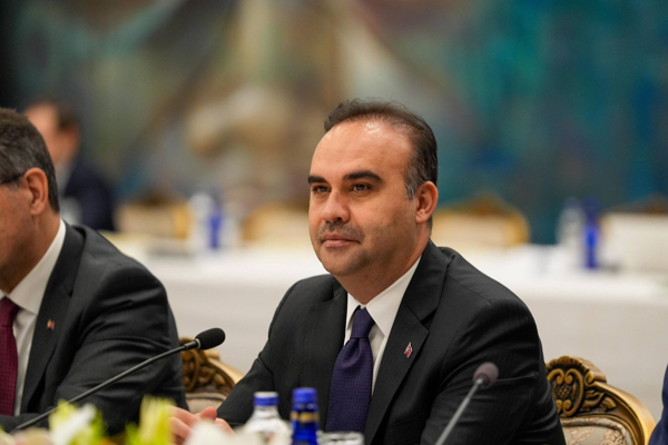 Bakan Kacır: Kapsamlı projelerle ilişkilerimize ivme katacağız