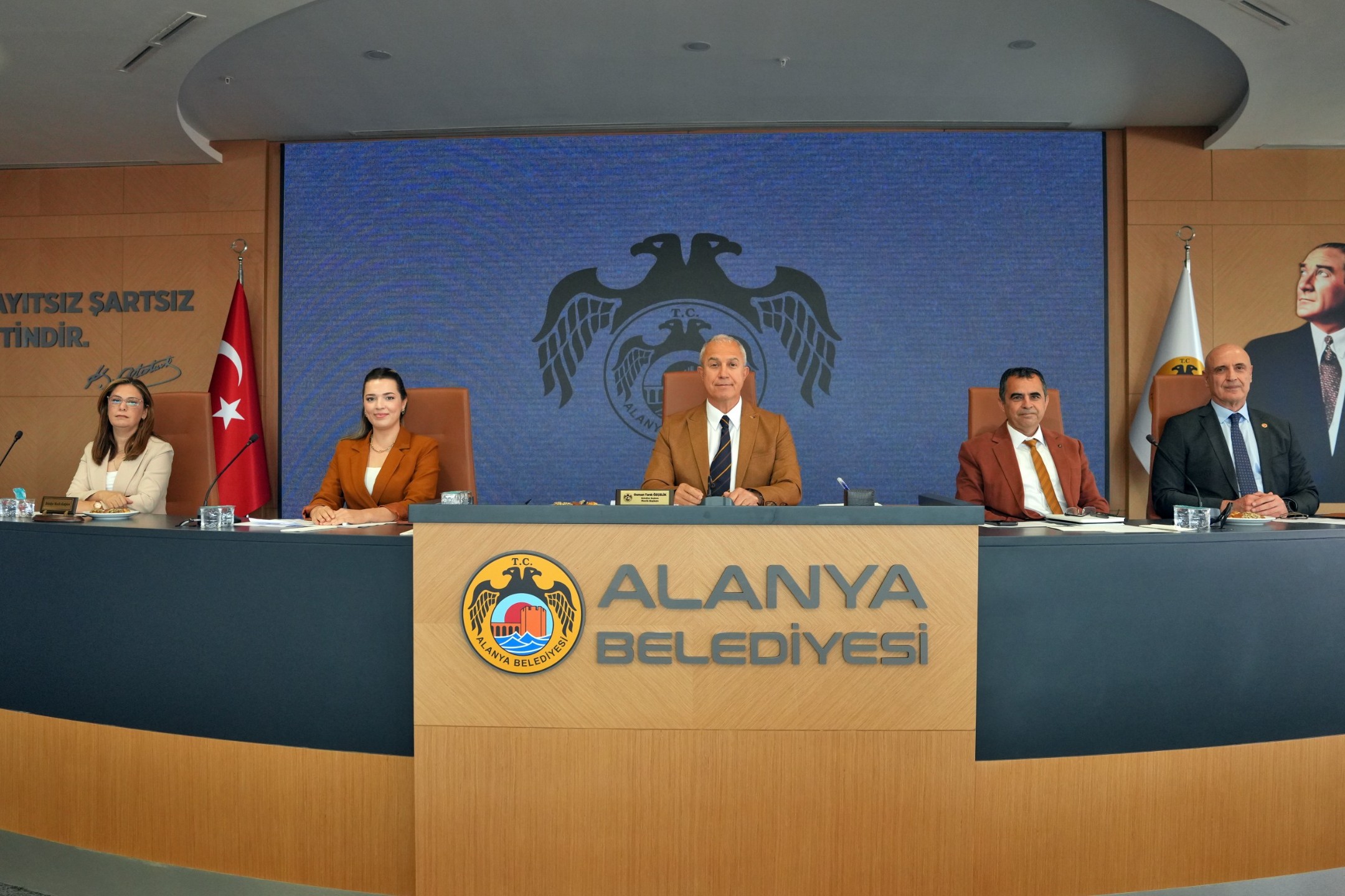 Alanya Belediye Meclisi toplandı<