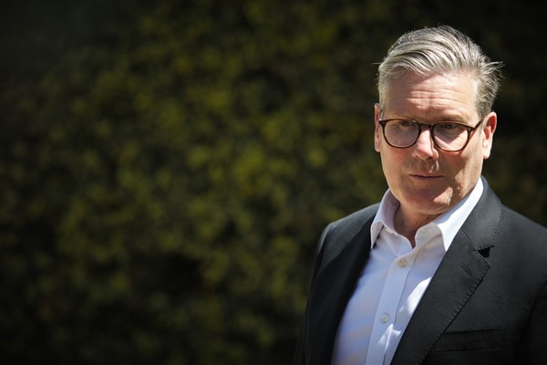 Starmer: İran ve İsrail arasındaki ateşkes devam etmeli<