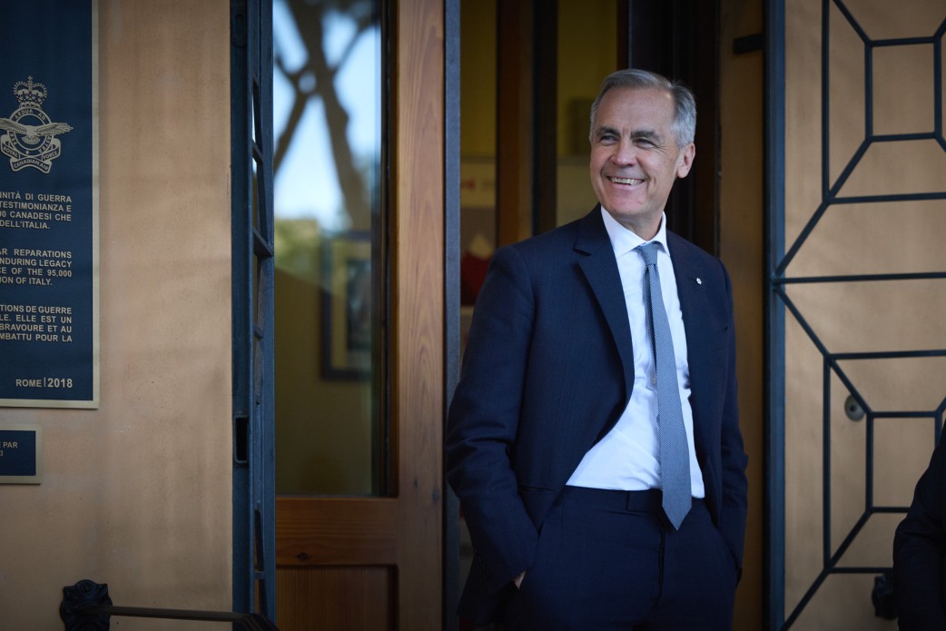 Carney: Ekonomimizin önündeki engelleri kaldırmaya hazırız<