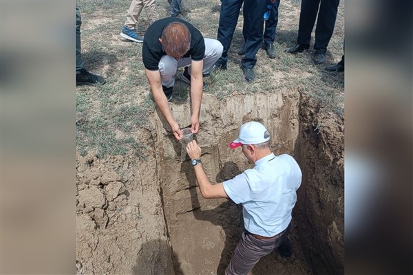 Afyonkarahisar Tarıma Dayalı Jeotermal Isıtmalı Seracılık İhtisas OSB yer seçimi yapıldı