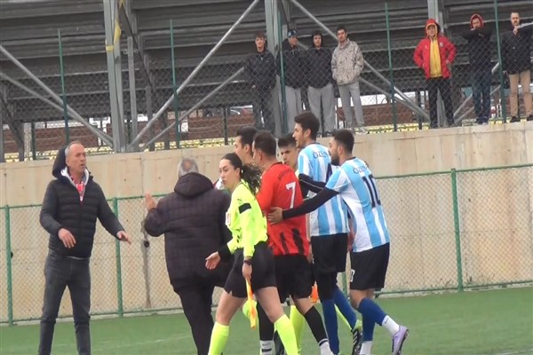 Edirne 2. Amatör Lig’de hakeme saldırı: Maç tatil edildi<