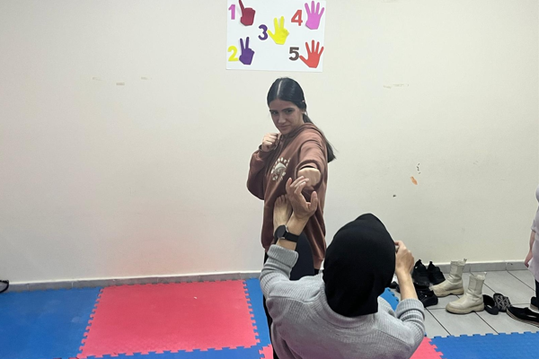 Kayapınar'da Öz Savunma atölyeleri kayıtları devam ediyor<