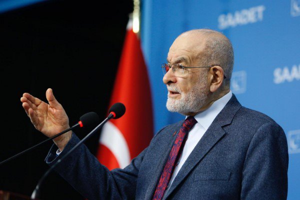 Karamollaoğlu: “Türkiye için karar ver”