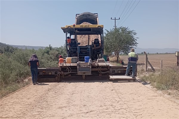 Muğla Büyükşehir Belediyesi, kırsalda ulaşımı güçlendiriyor<