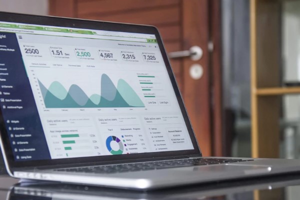 Acar Menkul: BIST 100 endeksi son 52 haftada en düşük 8.566,62 seviyesini gördü<