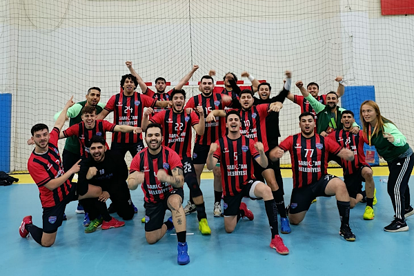 Sarıçam Belediyespor Dörtlü Final’de<
