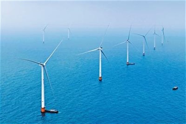 Çin, açık deniz rüzgar enerjisinde küresel liderliğini perçinledi<