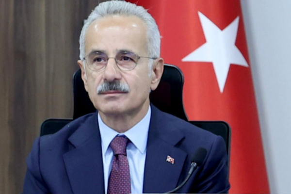 Bakan Uraloğlu, Gana mevkidaşı Nikpe ile görüştü