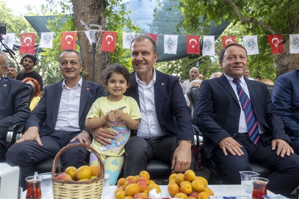 Başkan Seçer: Tarıma destek doğru hizmettir<