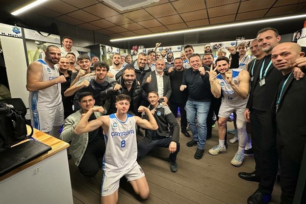 Çayırova Belediyesi Basketbol Takımı, Haremspor'u 83-79 yenerek 12. galibiyetini aldı<