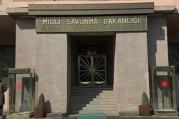 MSB, Sahil Güvenlik Komutanlığı'nın kuruluş yıl dönümünü kutladı