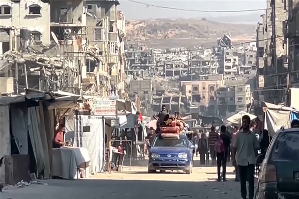 İsrail ordusu, 250 bin kişinin Gazze'den kaçtığını söyledi