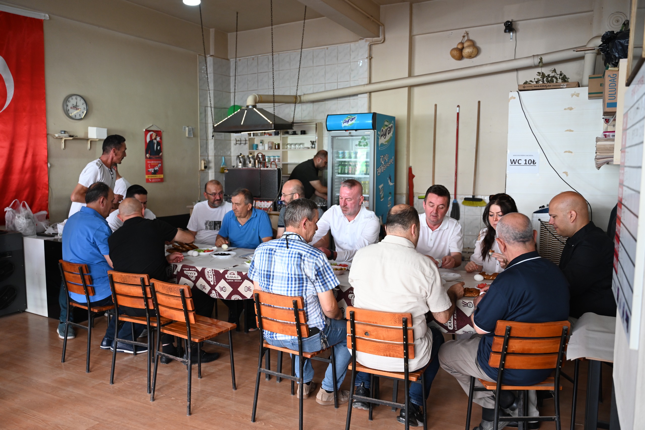Başkan Karabatı'dan esnaf buluşmalarında ilk adım