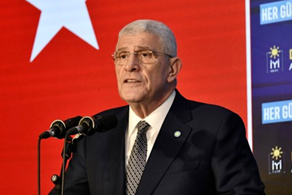 Dervişoğlu: Her şeyi Öcalan’a danışıyorlar, bu ülkede politika belirleyecek adam yok mu?