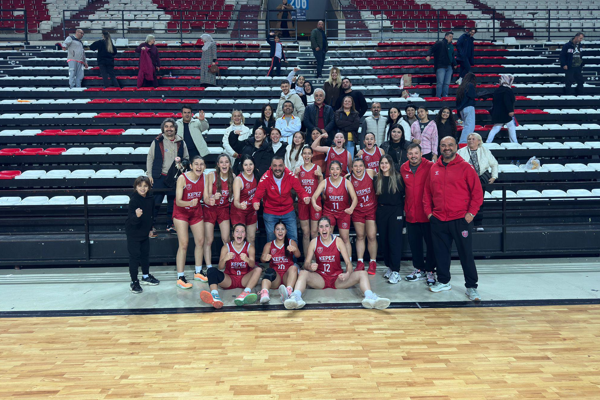 Kepez U18 Kız Basketbol Takımı finalde