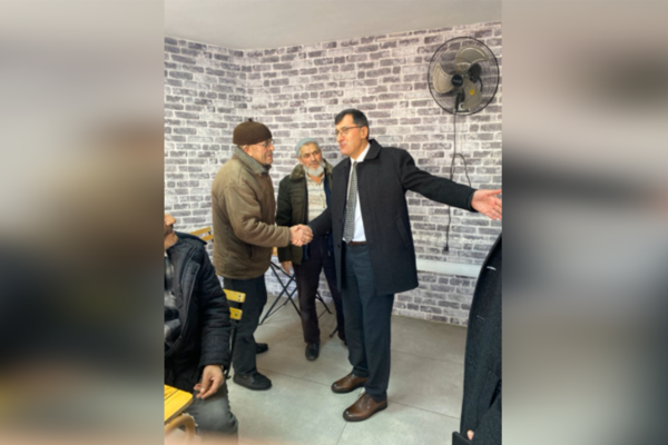 Başkan Kahveci, vatandaşlarla bir araya geldi<