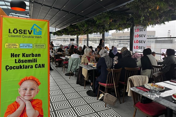 LÖSEV İstanbul, Anneler Günü'nü kutladı<