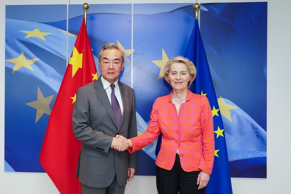 Wang Yi, Avrupa liderleriyle görüştü<