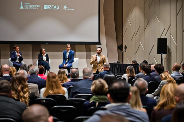 İZFAŞ, Hong Kong’da İzmir 2026 UFI Avrupa Konferansı’nı tanıttı<