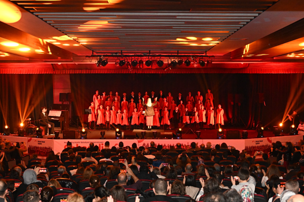 Çok Sesli Gençlik ve Çocuk Korosu sanatseverlerle buluştu