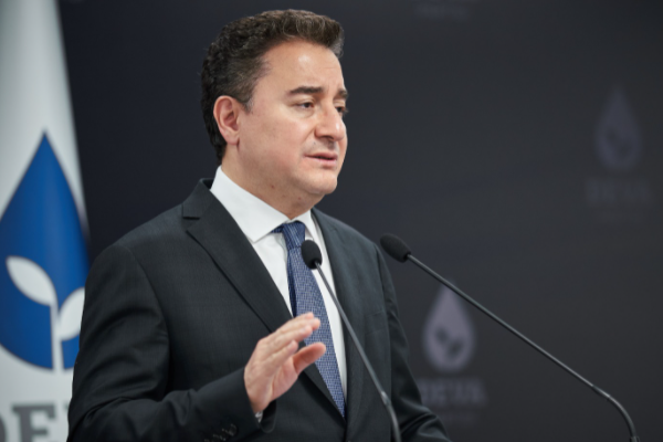Babacan: Biz, siyaseti öfke dilinden temizleyeceğiz