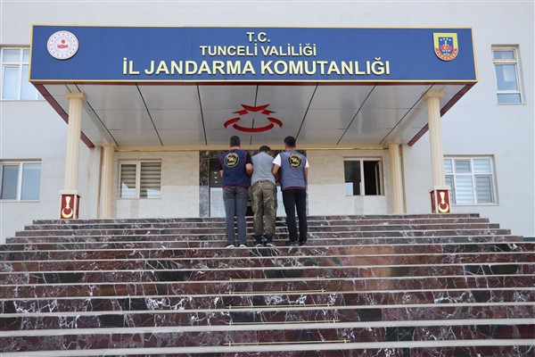 Tunceli'de aranan 2 şahıs yakalandı