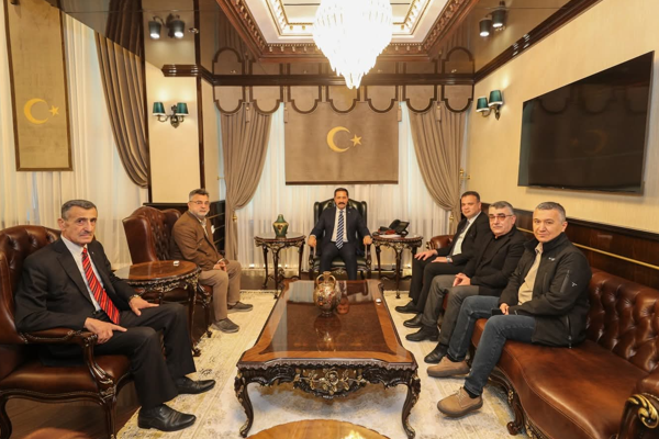 Hatay Valisi Masatlı, HESOB heyeti ile görüştü