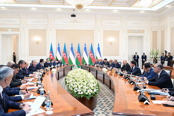 Azerbaycan ve Özbekistan Yüksek Devletlerarası Konseyi Taşkent’te toplandı<