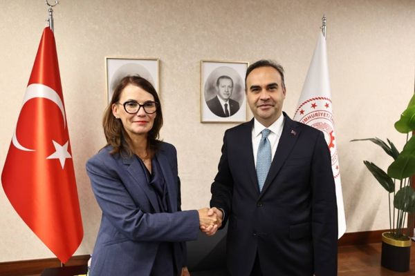 Kacır: Sıfır Atık Forumu’nda sanayi ve teknoloji iş birlikleri masaya yatırıldı<