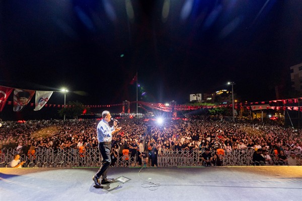 Mersin Gençlik Festivali 2. gününde de devam etti<