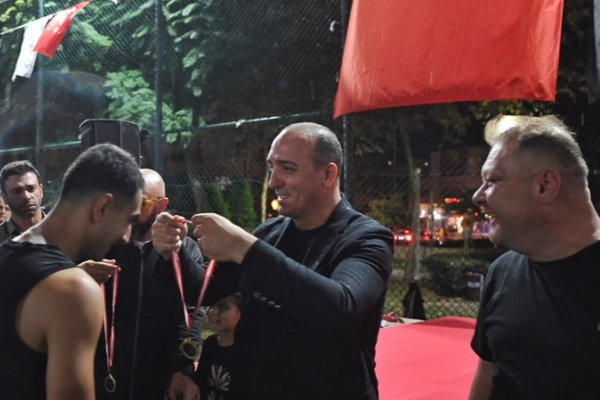 Konyaaltı’nda mahalleler arası futbol turnuvası sona erdi