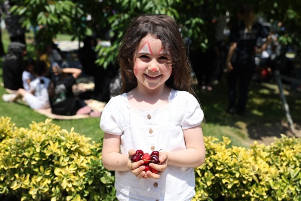 Bağcılar’da Kiraz Festivali coşkusu<