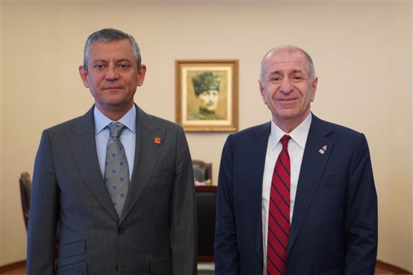 Özdağ'dan CHP Genel Başkanı Özel'e ziyaret