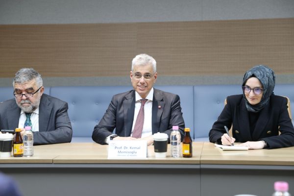 Bakan Memişoğlu, Güney Kore’de sağlık alanındaki iş birliklerini görüştü