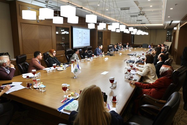 Bursa'da turizm kimliğini güçlendirme toplantısı<