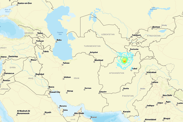 Afganistan'da deprem<