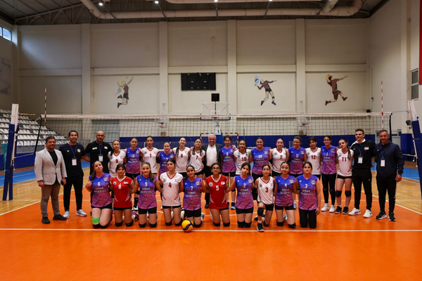 Nilüfer’de Kardeş Kentler Voleybol Turnuvası başladı<
