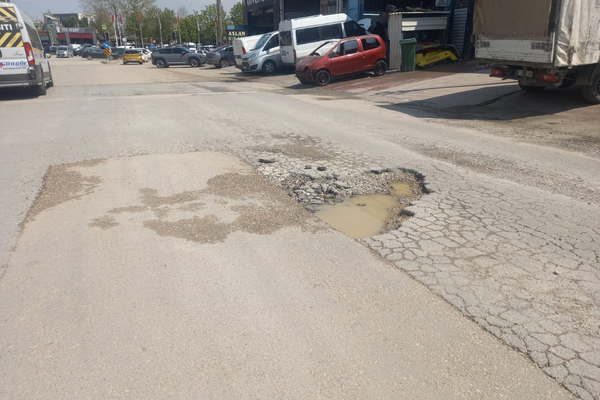 Kayıkçı: Büyükşehir belediyesi derhal harekete geçmeli