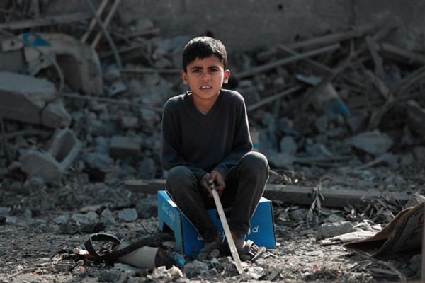 UNRWA: Gazze’de 1 milyon çocuk savaş ve yıkımın içinde yaşıyor<