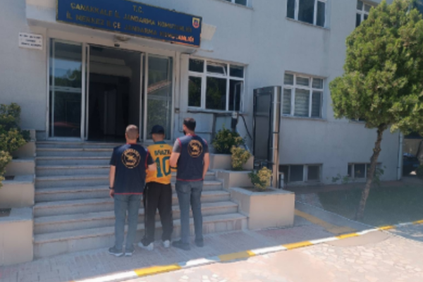Çanakkale'de huzur uygulamasında 83 aranan şüpheli yakalandı