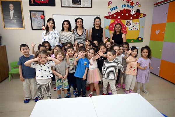 Çukurova'da sağlıklı beslenme, besin ve vitamin grupları eğitimi düzenlendi<