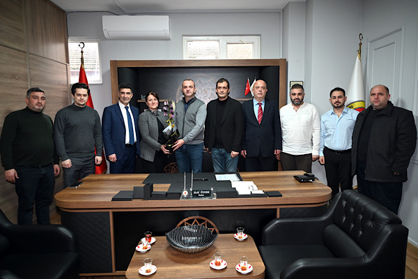 Yalova Belediye başkan yardımcıları, esnaf odalarını ziyaret etti<