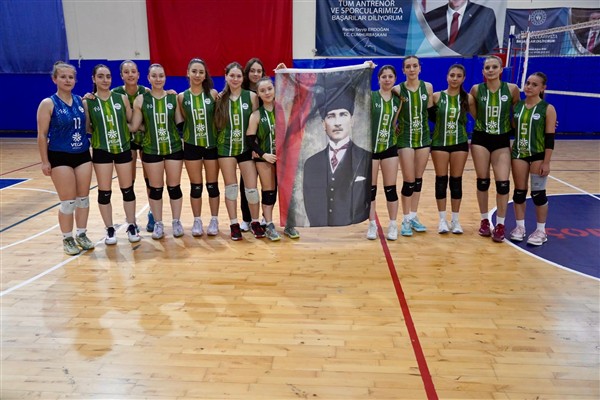 Çorlu Belediyesi Spor Kulübü takımlarından galibiyet<