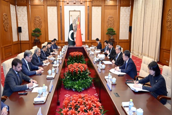 Çin ve Pakistan’dan bölgesel çatışmalar için ortak mesaj<