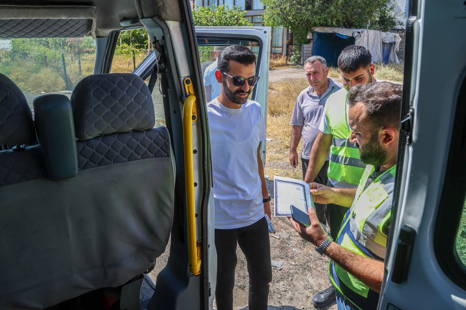 Van’da okul servislerine yeni eğitim dönemi öncesi sıkı denetim<