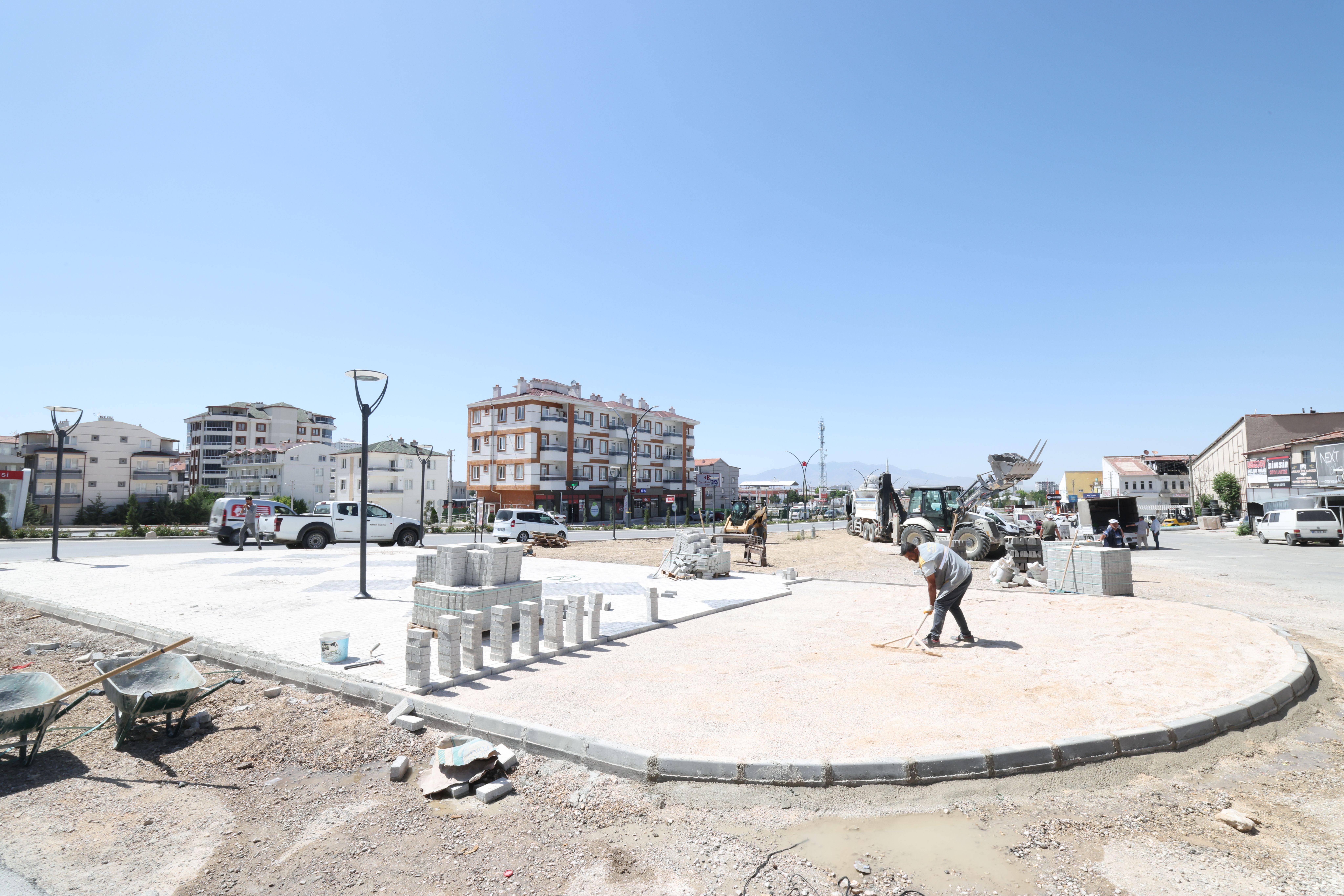GİM Toptancılar Sitesi yanındaki bölge yenileniyor<