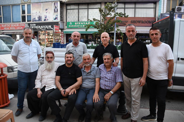 Çetinkaya’dan yerel esnafa destek çağrısı<