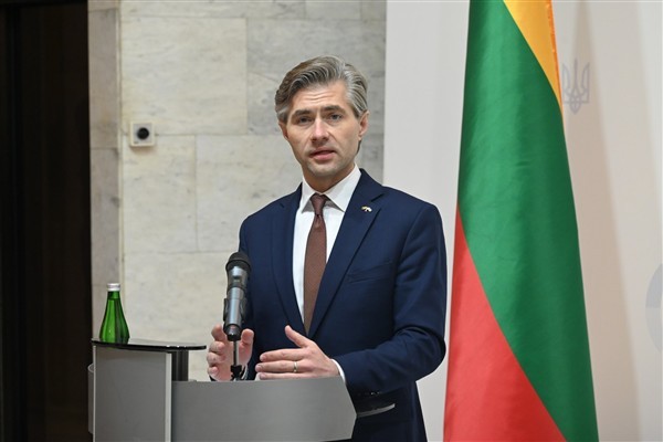 Budrys, Arnavutluk ile AB genişlemesi ve Ukrayna desteğini görüştü<